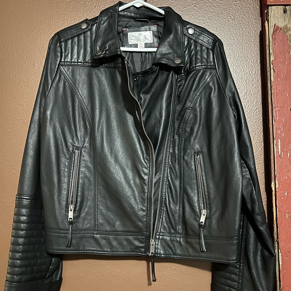 Xhilaration Black Leather Jacket Women size xxl Y2k Biker Chic Moto Rock 90s